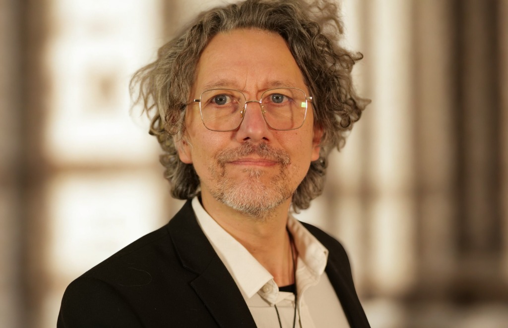 photo portrait Lionel Vernois Hypnothérapeute