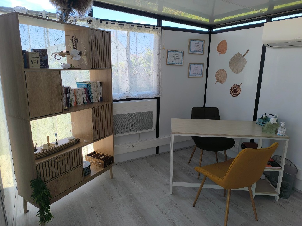 photo cabinet Hlavacek Orane