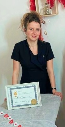 photo portrait Le Monde de Marion, de la plante aux soins