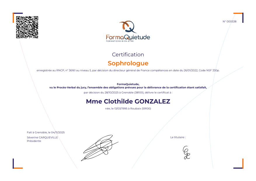 photo diplome Clothilde Gonzalez - Sophrologue