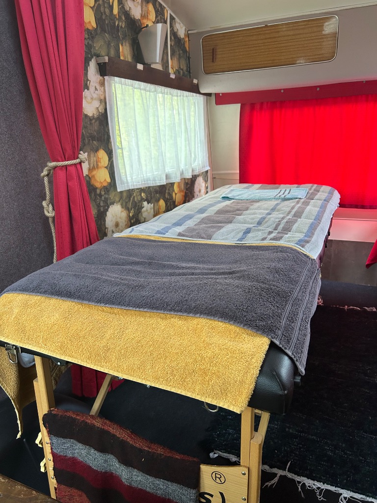 photo cabinet Rachel Blanchard