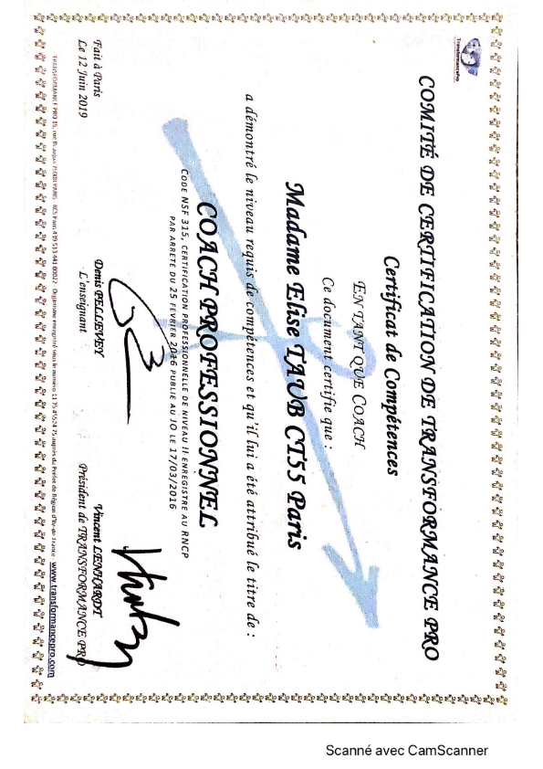 photo diplome Élise Taub Coaching