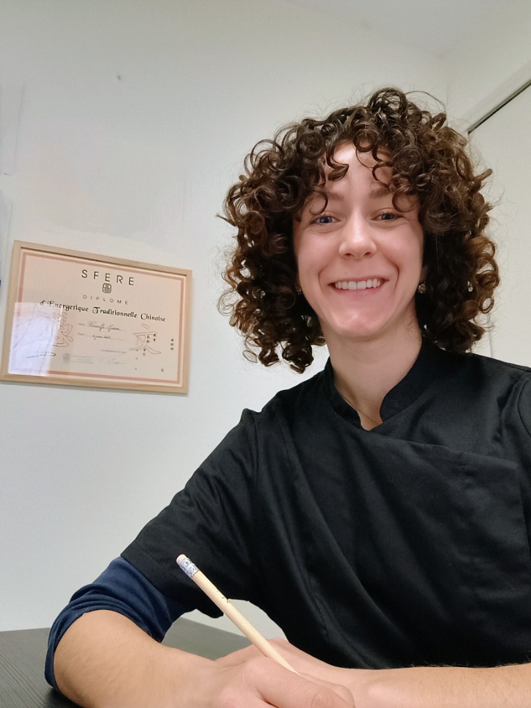 photo portrait Maëva Carrafa - Énergétique Traditionnelle Chinois
