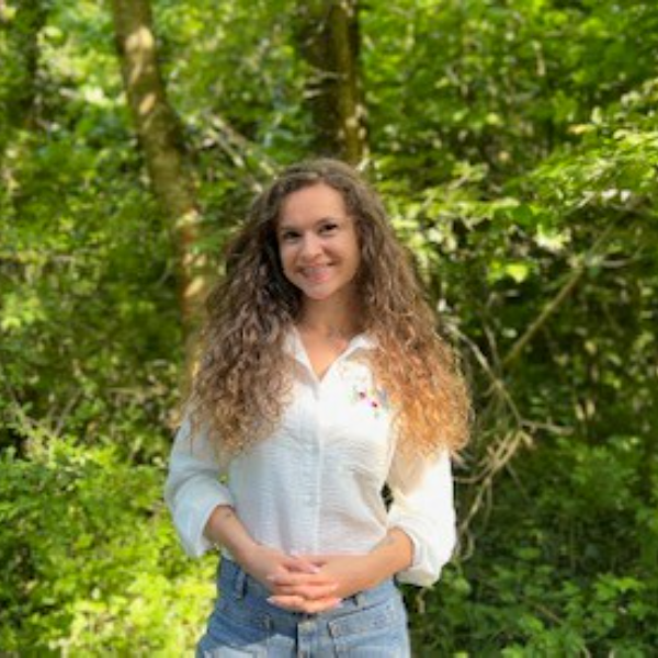 Perle Huguenin kinésiologue