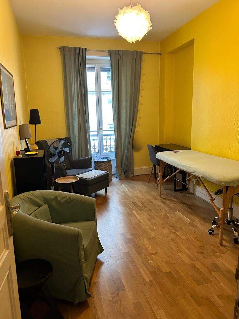 photo cabinet Naïs DI TOMMASO YEKPE