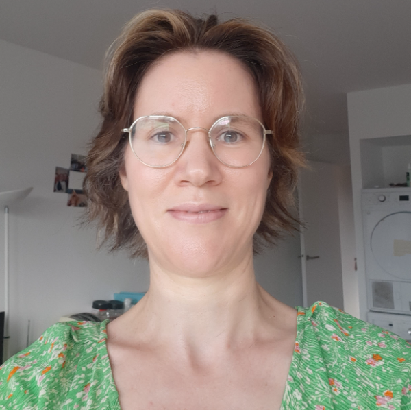 Le Massage by Sophie