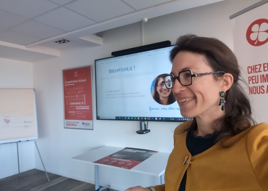 photo activite Claire Mangé