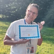 photo diplome L3B2R Lydie Réflexologie