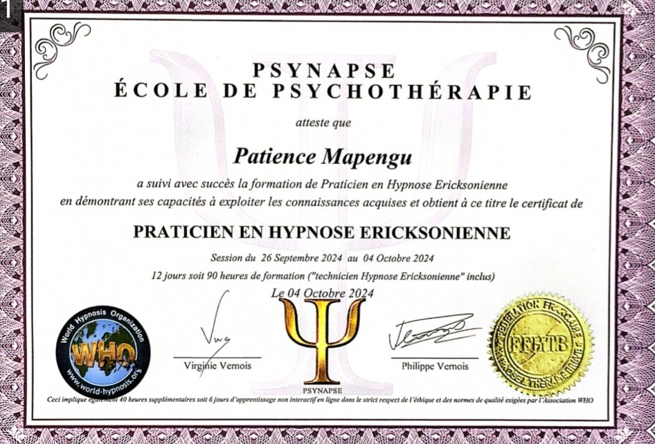 photo diplome Patience Mapengu ParEssence...