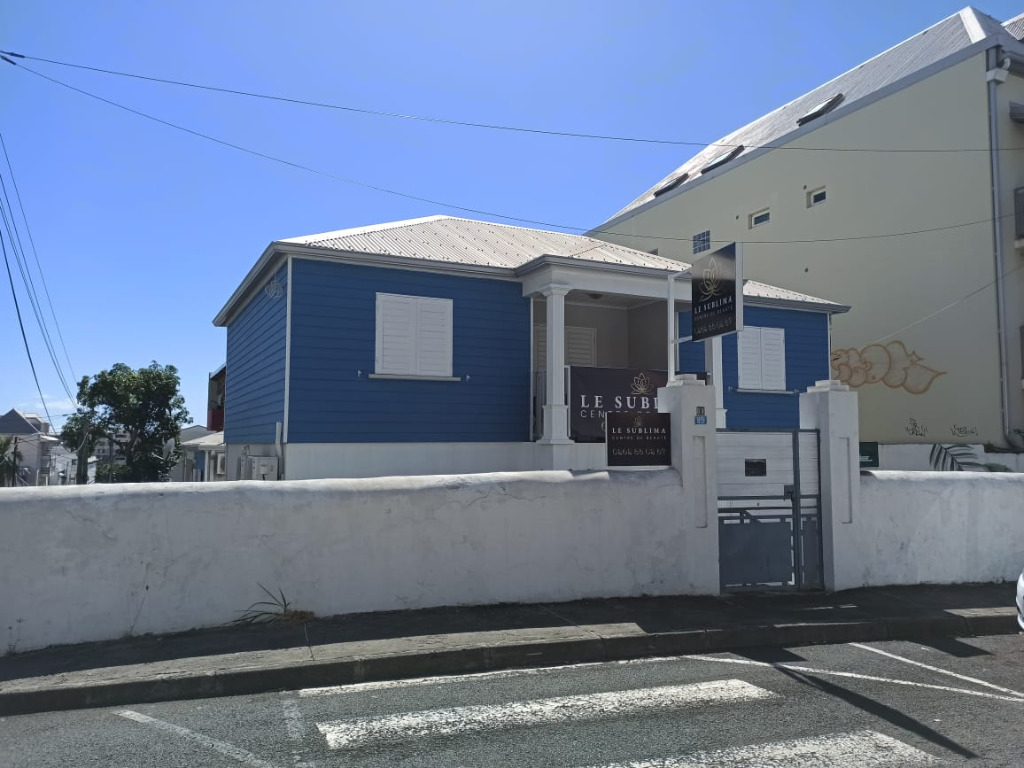 photo cabinet Delphine DIJOUX