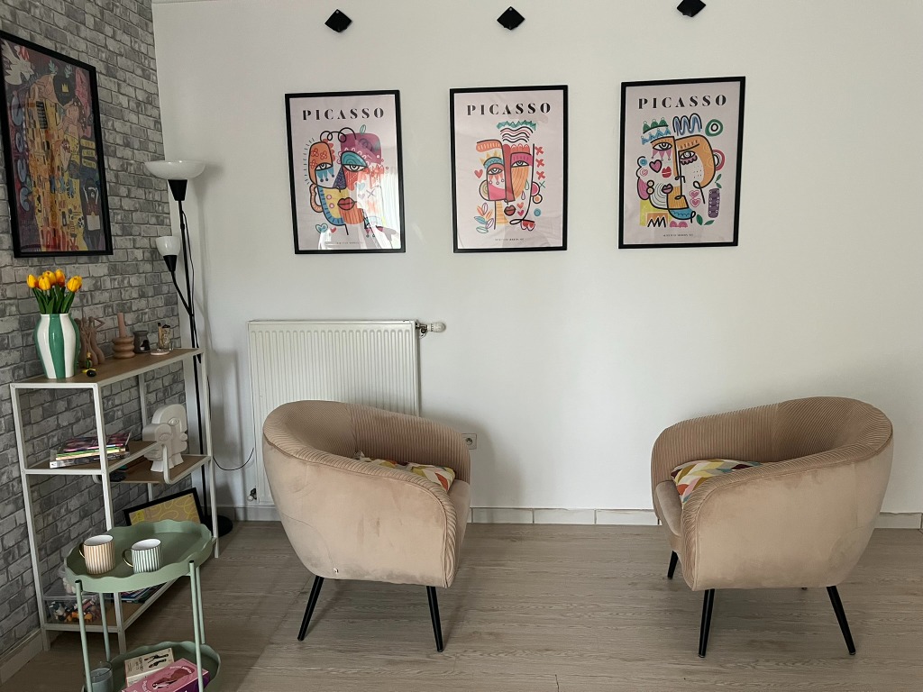 photo cabinet Fatima Moustakime