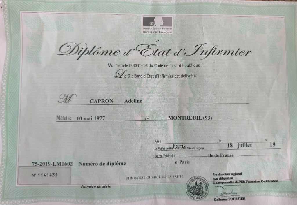 photo diplome Adeline capron