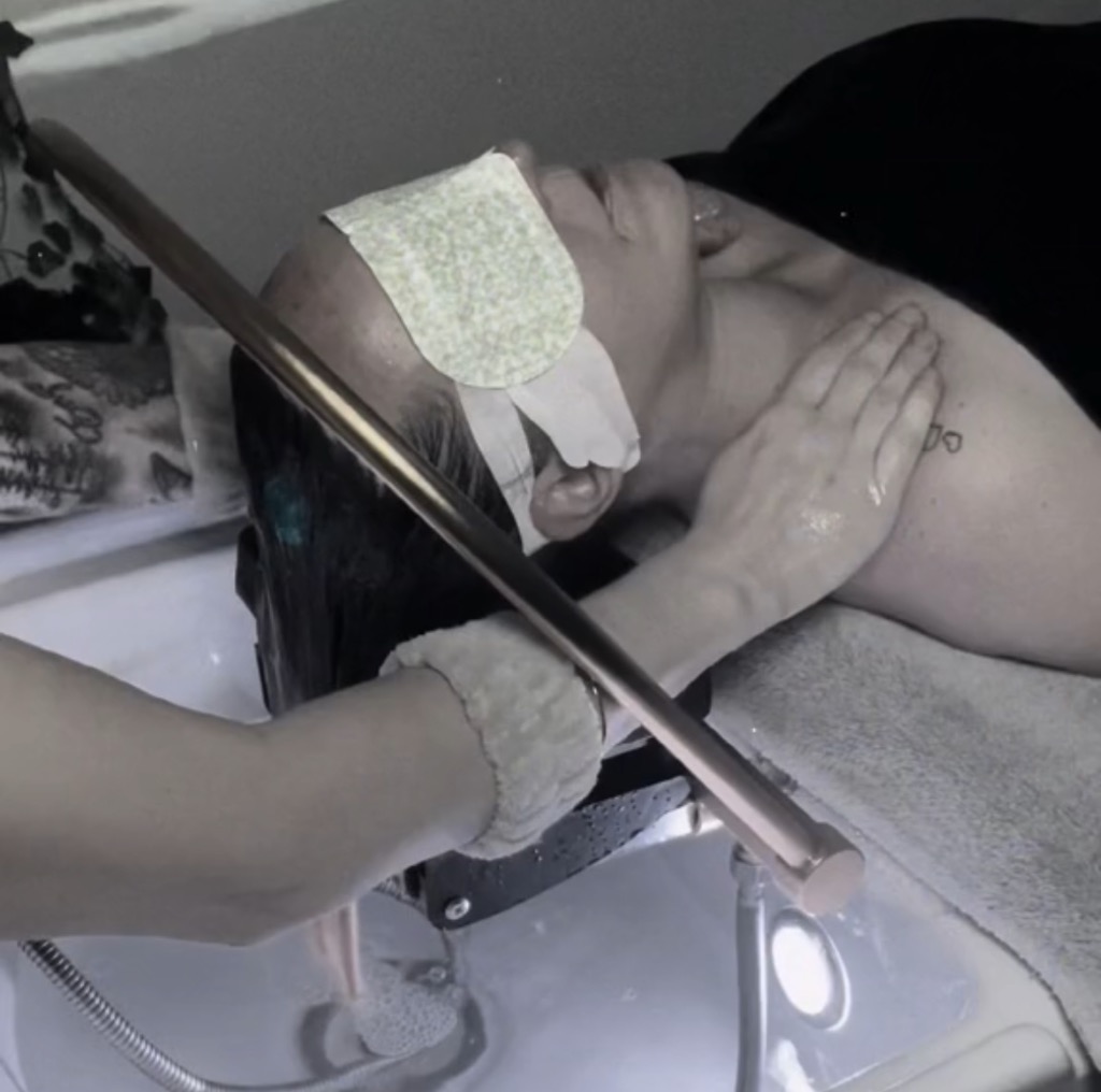 photo seance Head spa by’ln