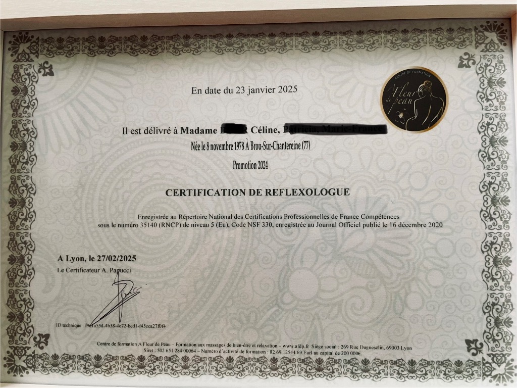 photo diplome Céline Réflexologue 