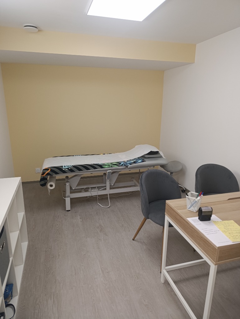 photo cabinet Caroline POULAT 