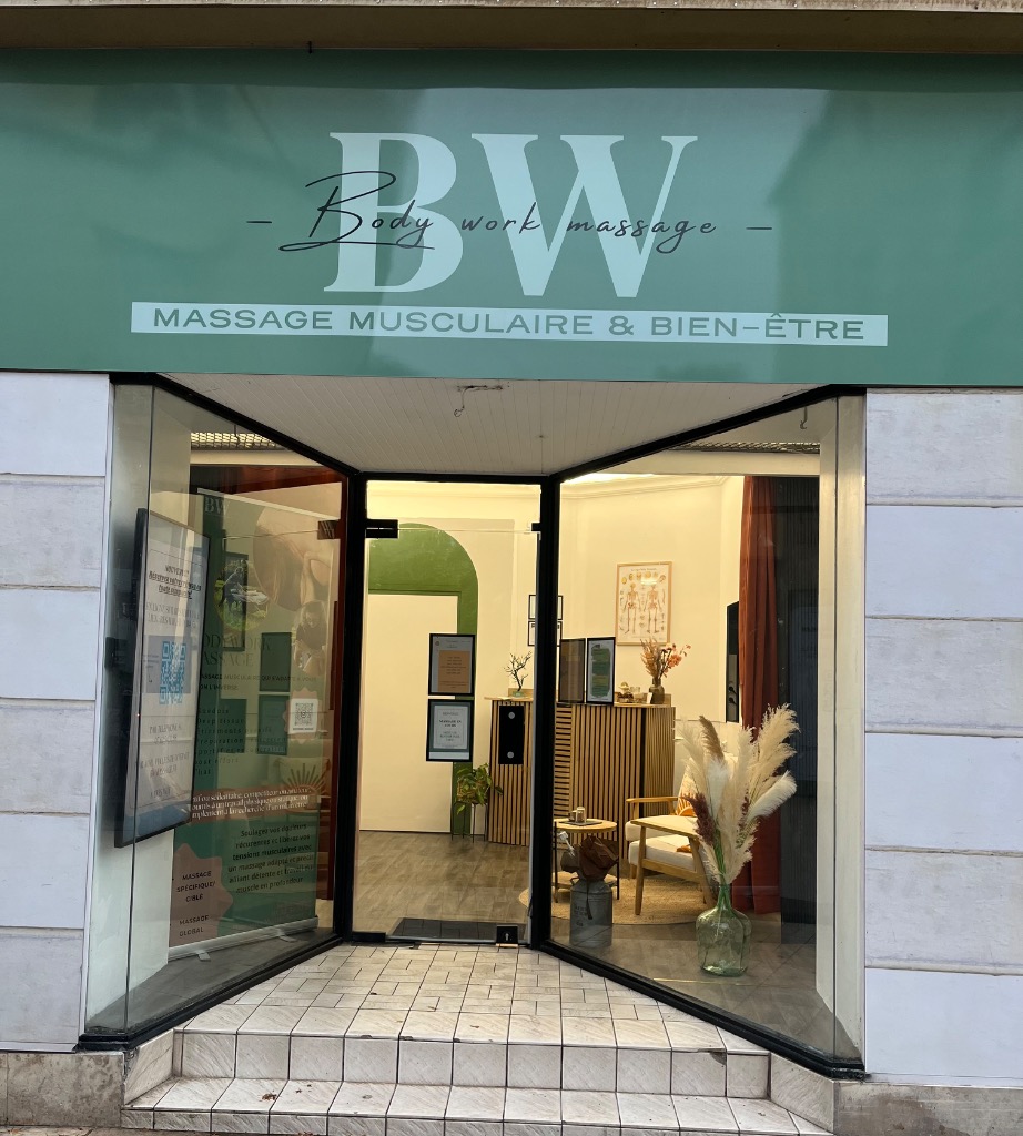 photo cabinet Bodywork Massage 