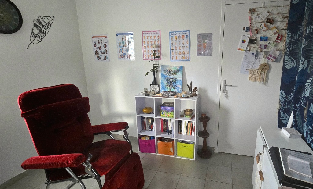 photo cabinet Aminah Chapuis Sles