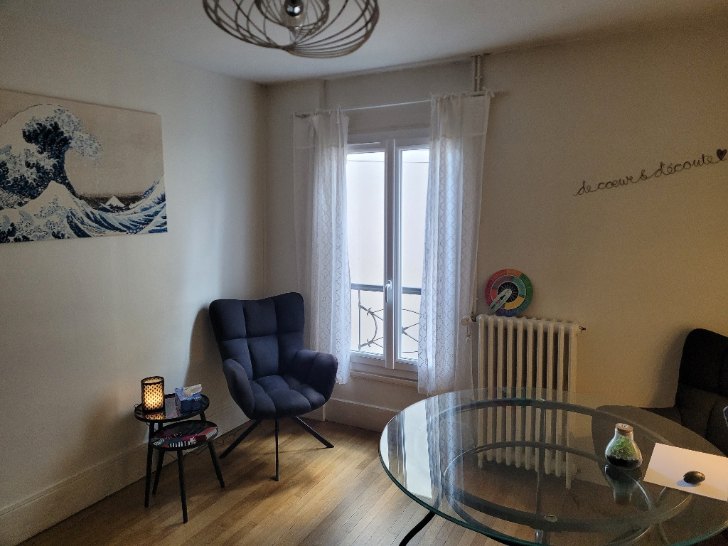 photo cabinet Roxane BERNARD