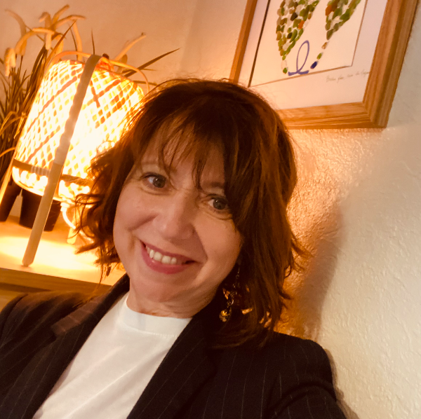 Re-connect Valérie Ballière