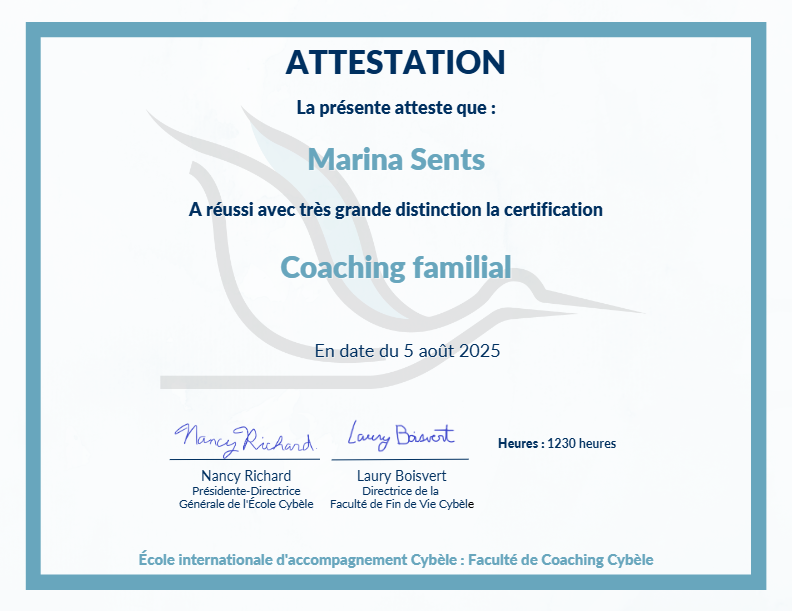 photo diplome Marina Dupont Sents