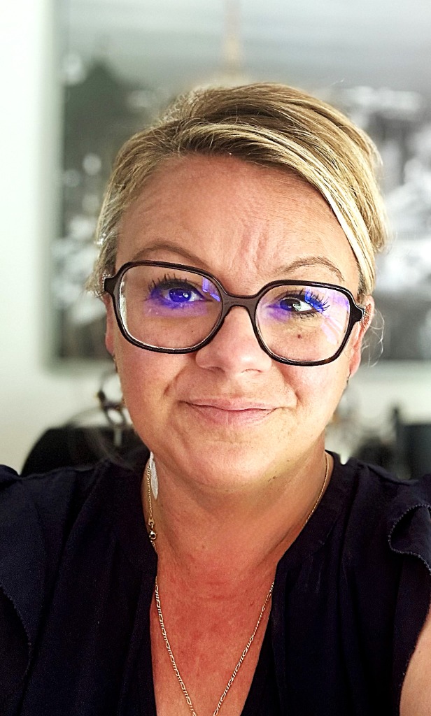 photo portrait Caroline MOUILLOT - Sophrologue