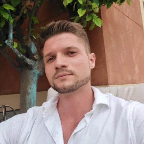 photo portrait Adrien Issautier 