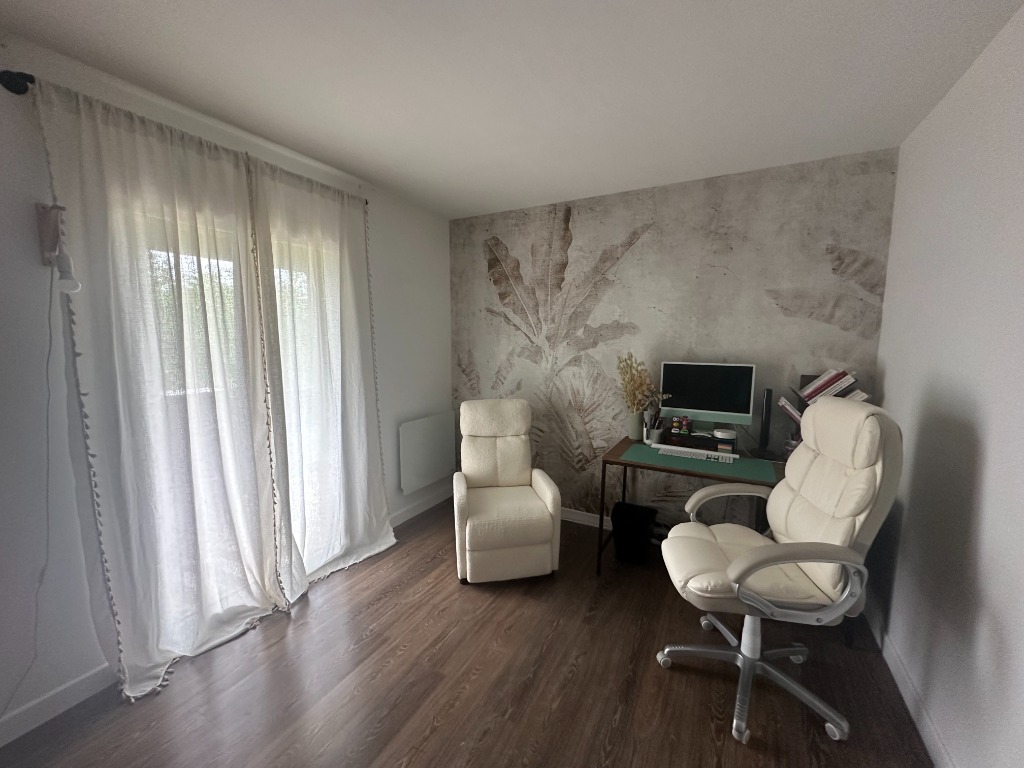 photo cabinet Cynthia BIRSAN