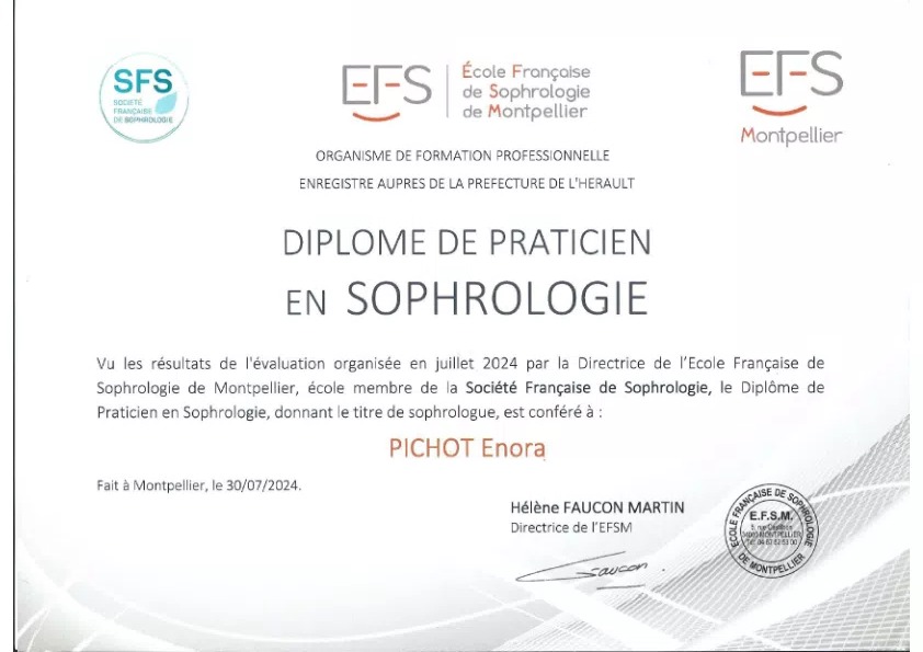 photo diplome Enora PICHOT