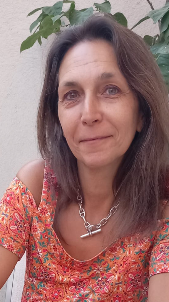 photo portrait Frédérique Naze, Des mots sur vos maux