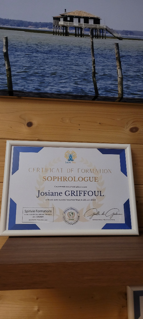 photo diplome Josiane TOUZÉ GRIFFOUL Espace Ond’Eveil