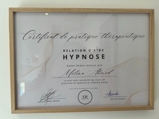 photo diplome Mélina AHMED