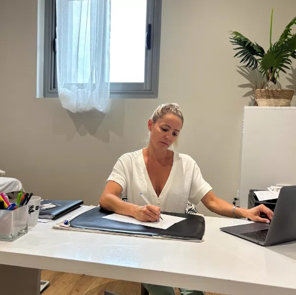 photo portrait Espace santé Veyradier Laëtitia