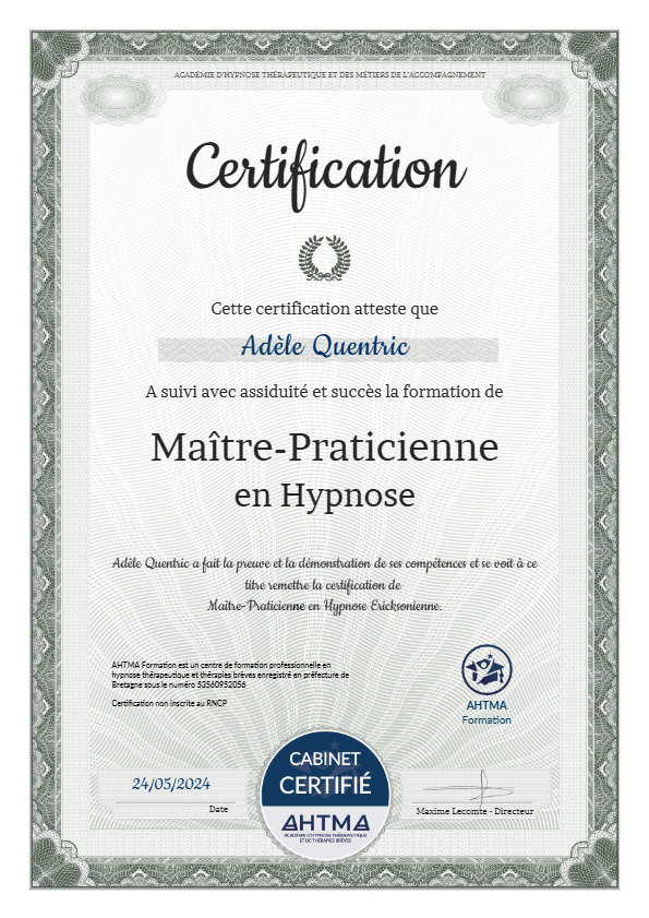 photo diplome Adèle Quentric 