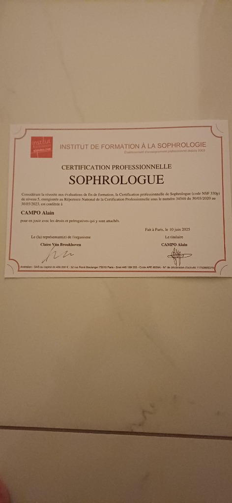 photo diplome Alain Campo