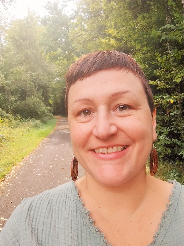 photo portrait Julie Tiouka