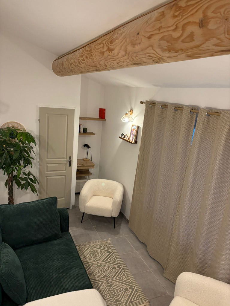 photo cabinet JESSICA DELERUE