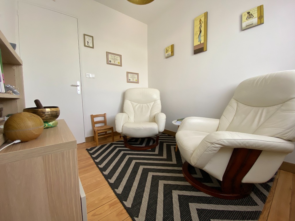 photo cabinet Castarède Karine