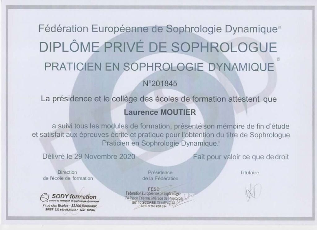 photo diplome Laurence Hornecker Moutier