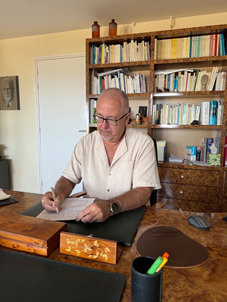 photo portrait Dr Jean-Marc Limare 