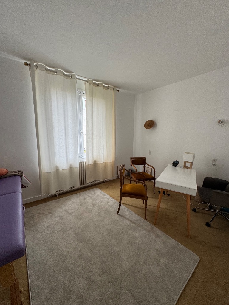 photo cabinet Aurore Barron