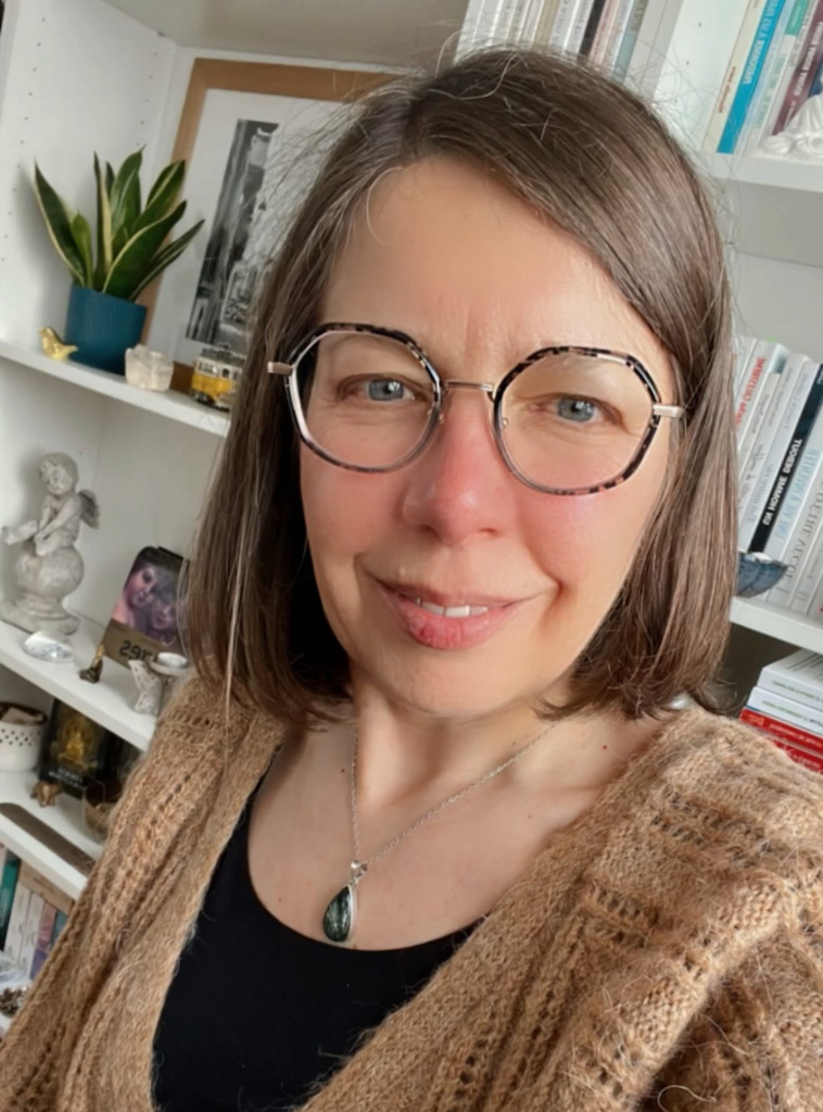 photo portrait Mathilde Smiljanic Sophrologue Caycédienne