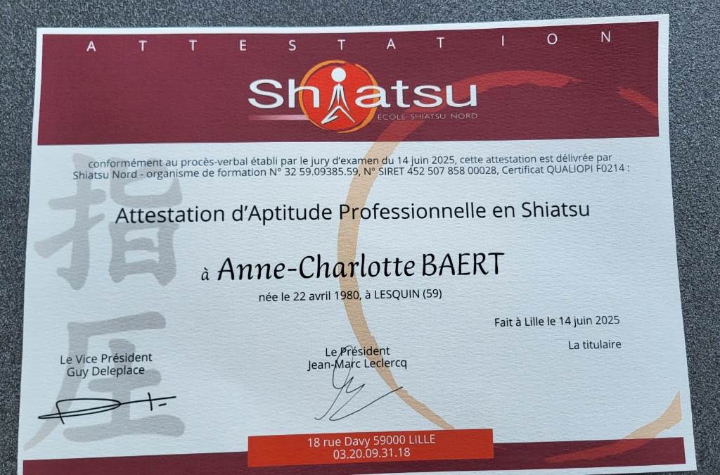 photo diplome Anne-Charlotte MARCHAND