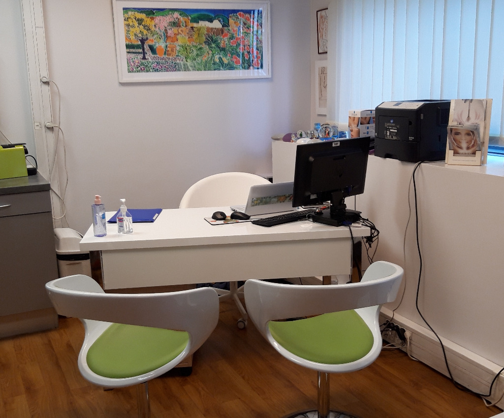 photo cabinet Sayegh Emmanuelle