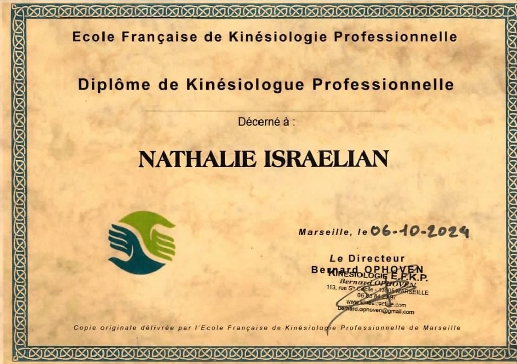 photo diplome Nathalie Israelian - Prendre soin de l’être