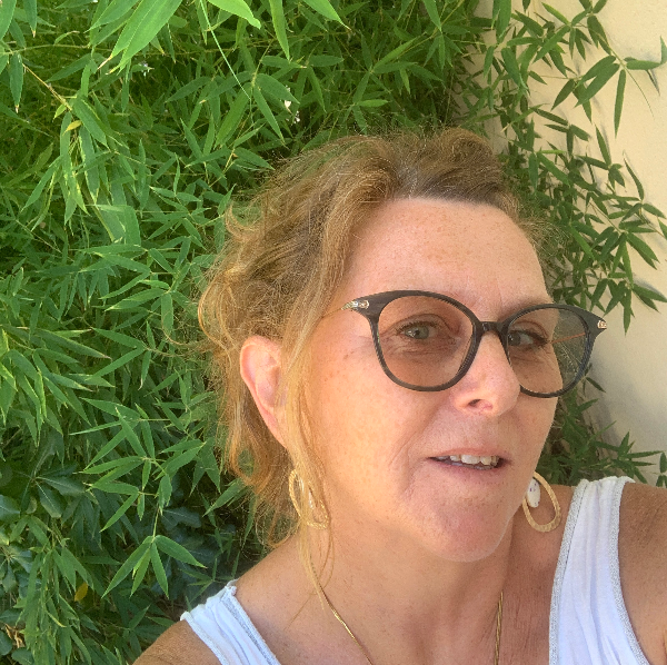 Christine GOMEZ - MAMIN LA FEE 07-45-11-93-56