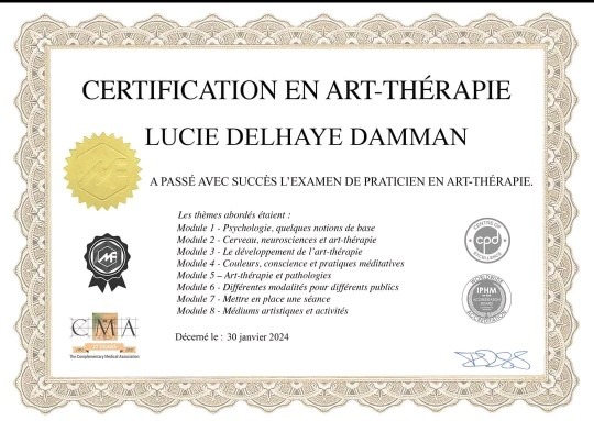 photo diplome Lucie DAMMAN