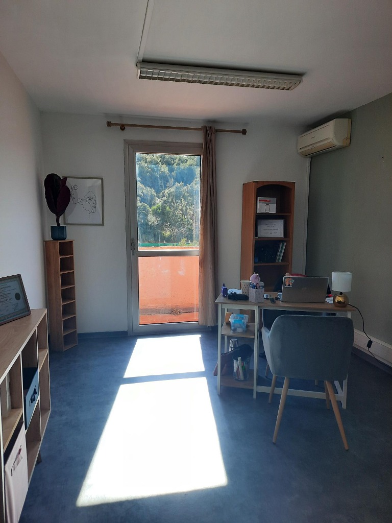 photo cabinet Perrine Le Calvé Coach Professionnelle Certifiée