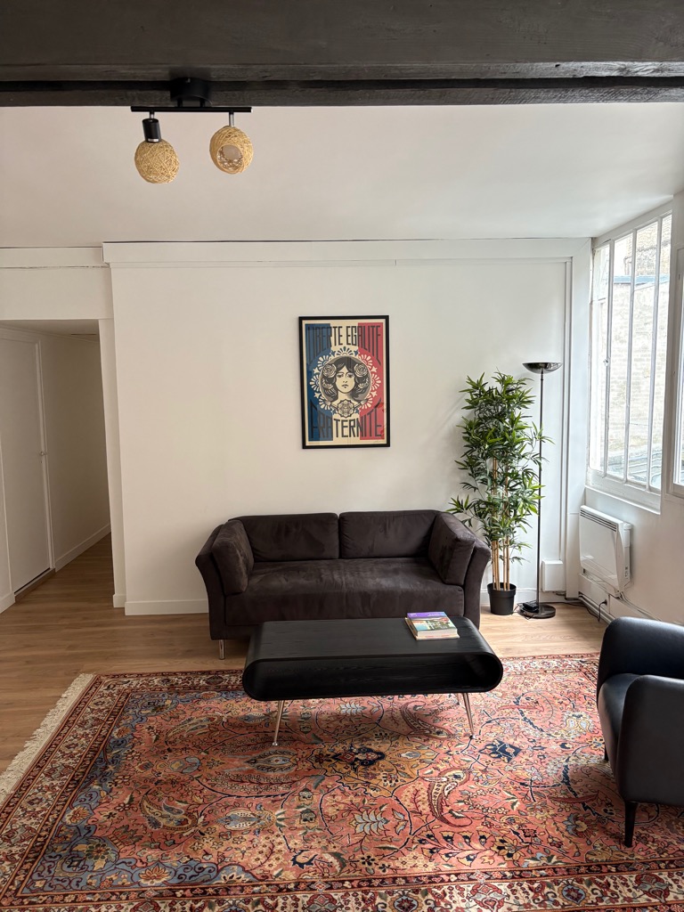 photo cabinet Michael HADJI