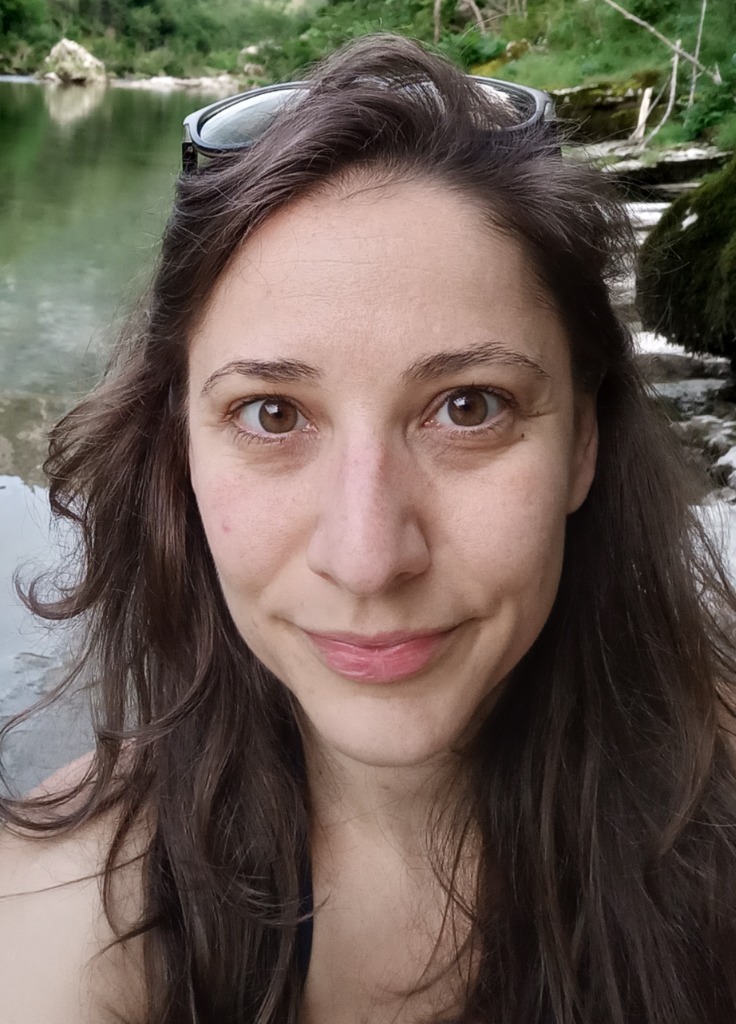 photo portrait Mathilde Billois ostéopathe