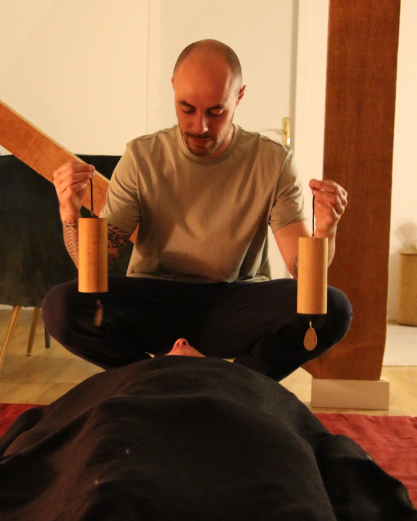 photo cabinet Eric Allemoz, Shisosound 